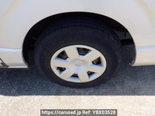 Used 2006 MT toyota regiusace-van KDH205V Image[26]