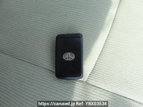 Used 2009 AT toyota passo-sette M502E Image[32]