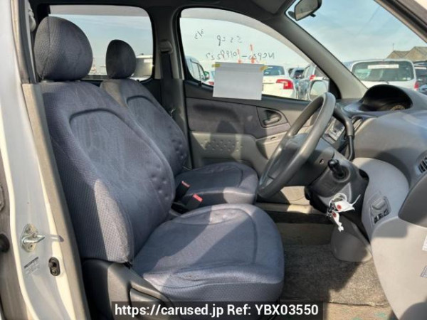 Used 2001 AT toyota fun-cargo NCP20 Image[11]