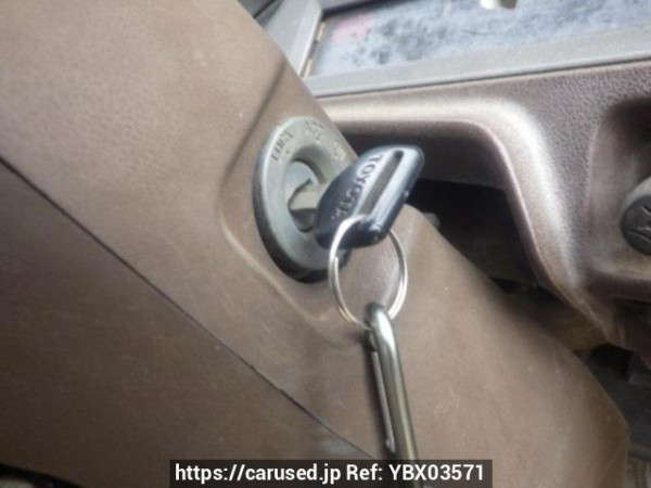 Used 1991 MT toyota dyna-truck BU67 Image[16]