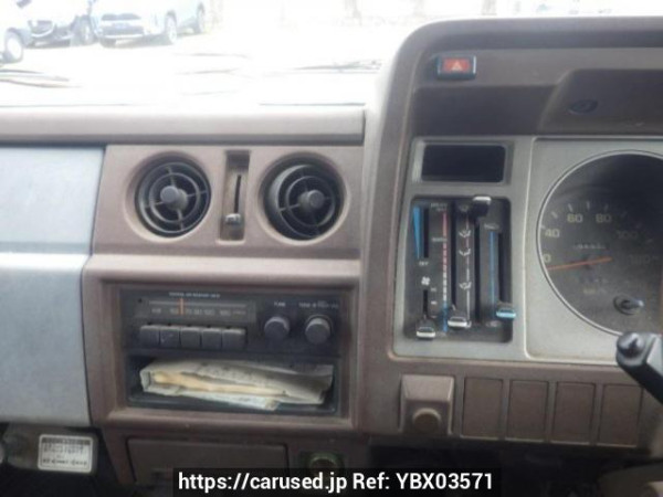 Used 1991 MT toyota dyna-truck BU67 Image[17]