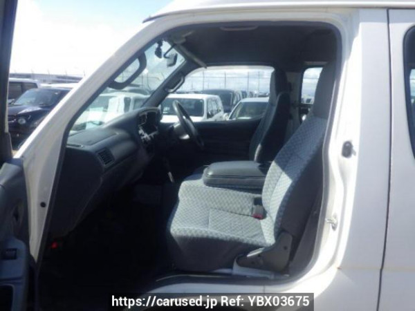 Used 2000 AT toyota hiace-commuter RZH125B Image[12]