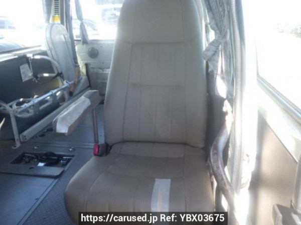 Used 2000 AT toyota hiace-commuter RZH125B Image[15]