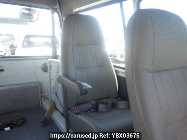 Used 2000 AT toyota hiace-commuter RZH125B Image[16]