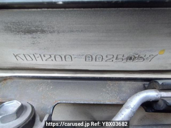 Used 2005 AT toyota hiace-van KDH200V Image[12]