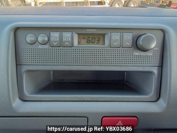 Used 2006 AT toyota hiace-van TRH200K Image[22]