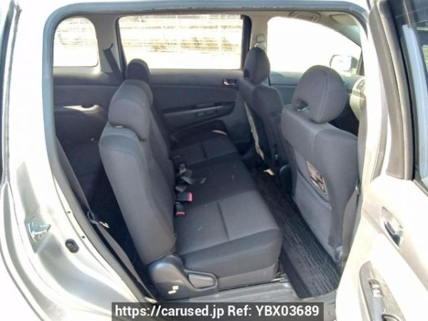 Used 2004 AT toyota wish ZNE10G Image[15]