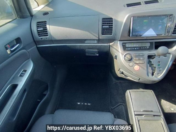 Used 2003 AT toyota wish ZNE10G Image[19]