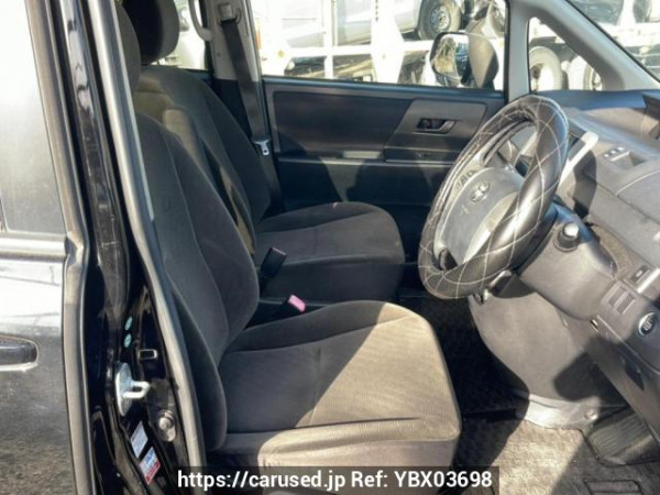 Used 2010 AT toyota noah ZRR70G Image[11]