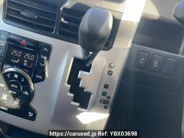 Used 2010 AT toyota noah ZRR70G Image[21]