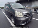 Toyota Noah ZRR70G