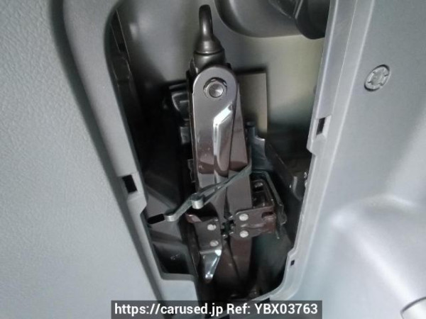 Used 2010 AT toyota noah ZRR70G Image[44]