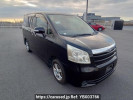 Toyota Noah ZRR70G