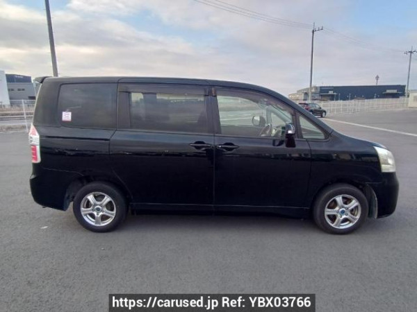 Used 2009 AT toyota noah ZRR70G Image[7]