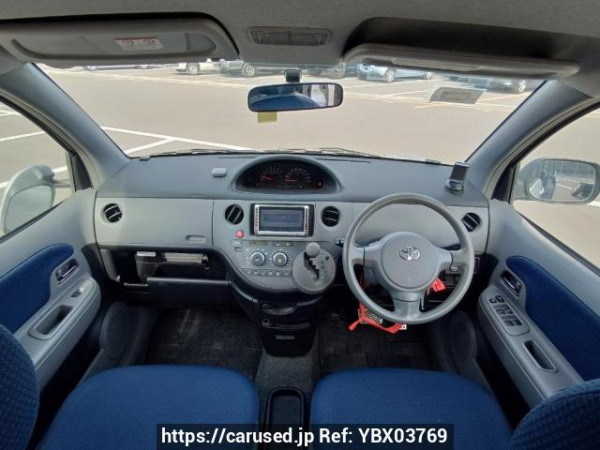 Used 2004 AT toyota sienta NCP81G Image[18]