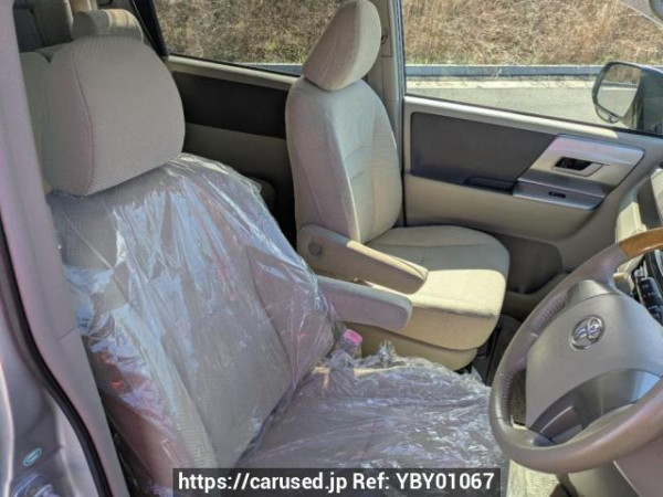 Used 2009 AT toyota noah ZRR70W Image[11]