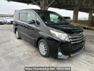 Toyota Noah ZRR85W
