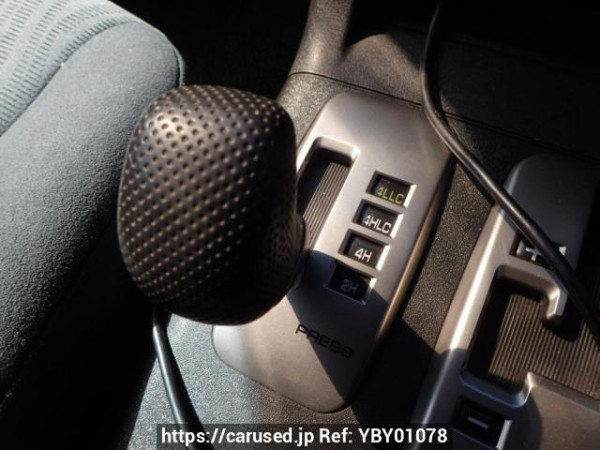 Used 2003 AT mitsubishi pajero V73W Image[21]