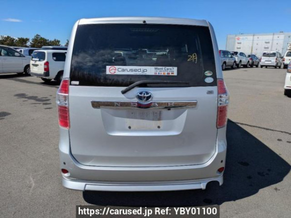 Used 2008 AT toyota noah ZRR70G Image[5]