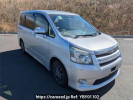 Toyota Noah ZRR70W