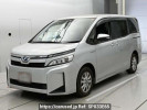 Toyota Voxy ZWR80G