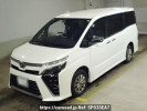 Toyota Voxy ZRR85W