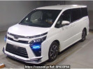 Toyota Voxy ZRR80W