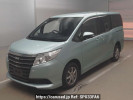 Toyota Noah ZRR85G