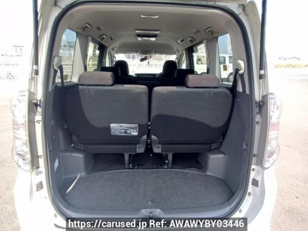 Used 2009 AT toyota voxy ZRR70W Image[8]