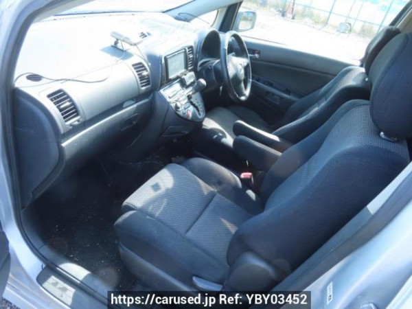 Used 2003 AT toyota wish ZNE10G Image[15]