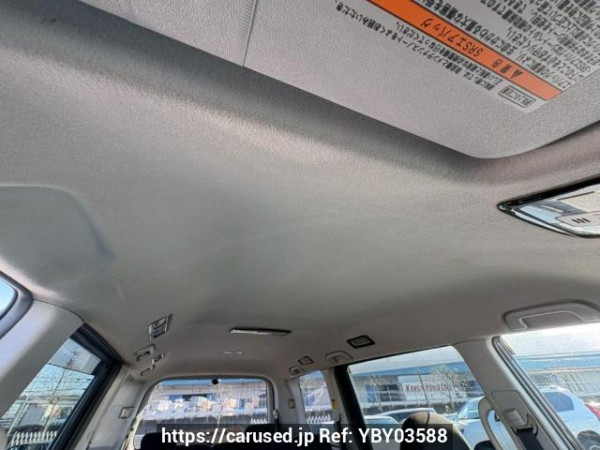 Used 2008 AT toyota voxy ZRR70W Image[18]