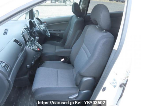 Used 2004 AT toyota wish ZNE10G Image[17]
