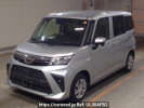 Toyota Roomy M900A