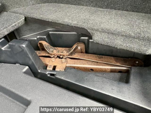 Used 2015 AT toyota harrier ZSU60W Image[42]