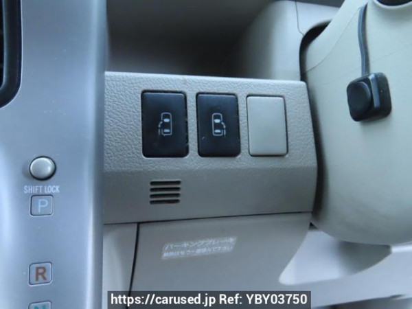 Used 2010 AT toyota noah ZRR70G Image[33]