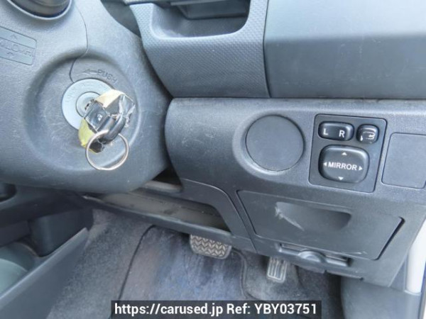 Used 2005 AT toyota vitz KSP90 Image[29]
