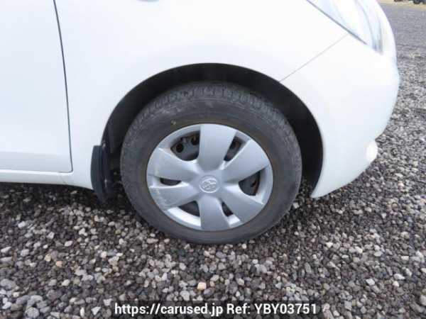 Used 2005 AT toyota vitz KSP90 Image[32]