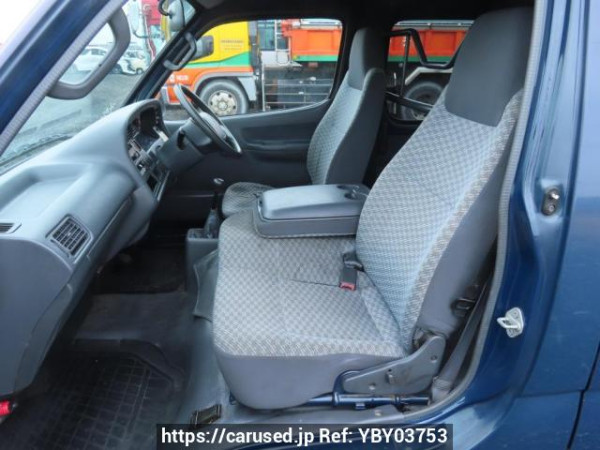 Used 2002 MT toyota hiace-van RZH112K Image[16]