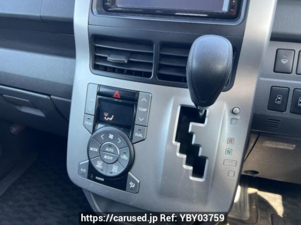 Used 2009 AT toyota noah ZRR75G Image[21]
