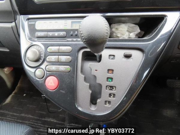 Used 2003 AT toyota wish ZNE10G Image[17]