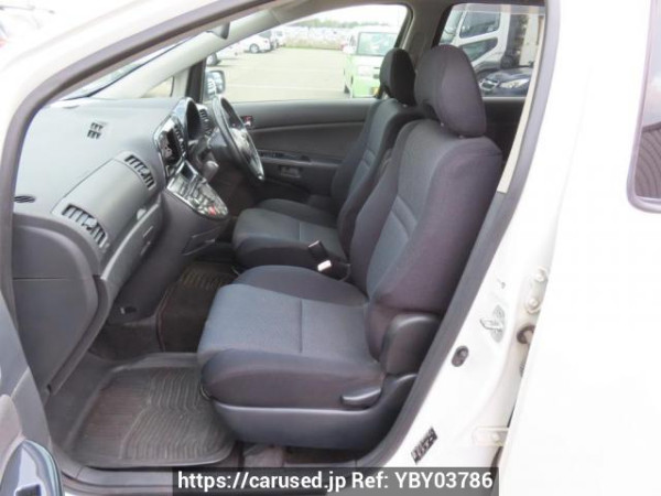 Used 2004 AT toyota wish ZNE10G Image[9]