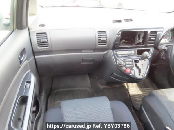 Used 2004 AT toyota wish ZNE10G Image[16]