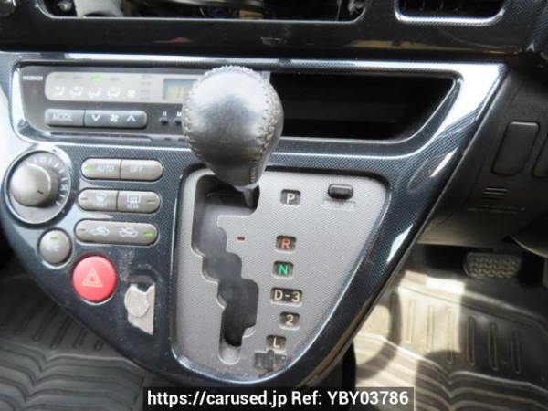 Used 2004 AT toyota wish ZNE10G Image[18]