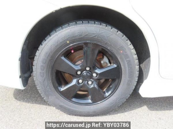 Used 2004 AT toyota wish ZNE10G Image[25]