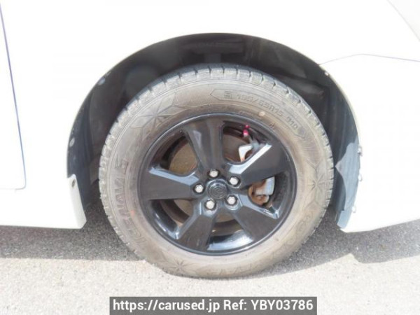 Used 2004 AT toyota wish ZNE10G Image[28]