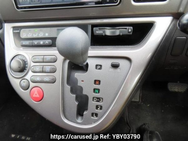 Used 2003 AT toyota wish ZNE14G Image[20]