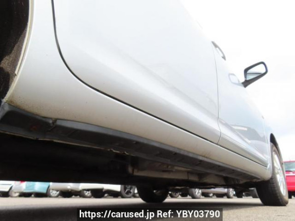 Used 2003 AT toyota wish ZNE14G Image[39]