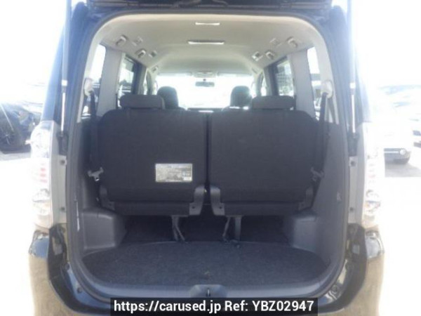 Used 2009 AT toyota voxy ZRR70W Image[8]