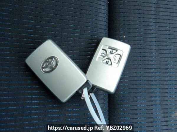 Used 2009 AT toyota voxy ZRR70W Image[43]