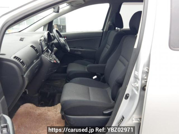 Used 2004 AT toyota wish ZNE10G Image[14]